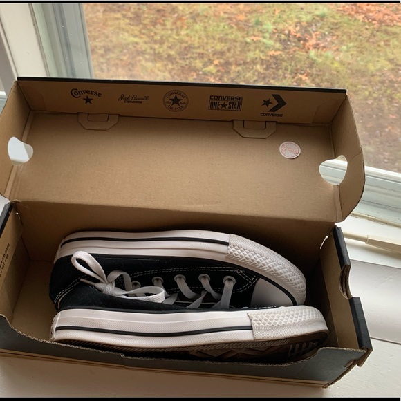 Black Converse - Picture 2 of 5